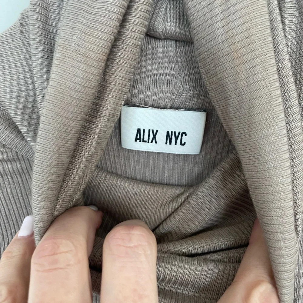 ALIX NYC Carder Bodysuit - Picture 7 of 8